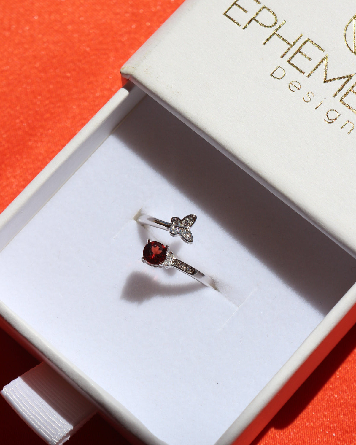 Anillo mariposa