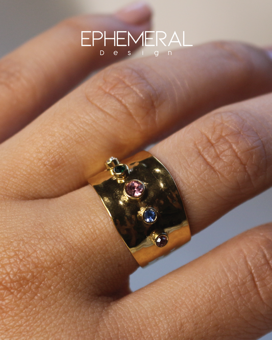 Anillo de acero con baño de oro 18k