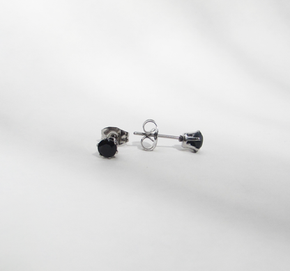 Aretes de Espinela Negra